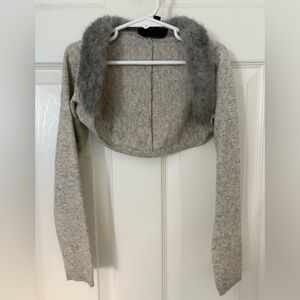 Laundry By Shelli Segal Cream Knit with Faux Fur Trim